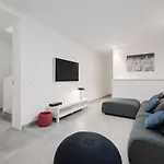 Villa Karat Ibardin Rokabella