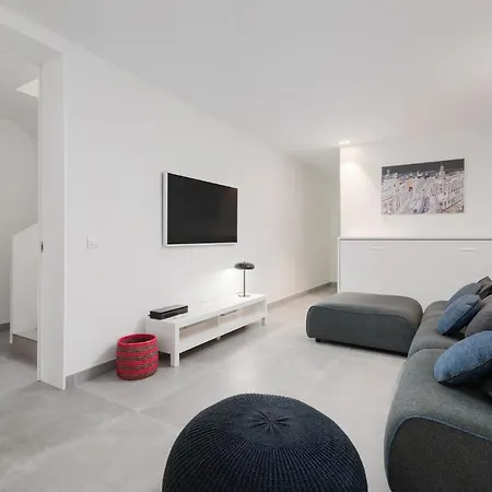 Villa Karat Ibardin Rokabella