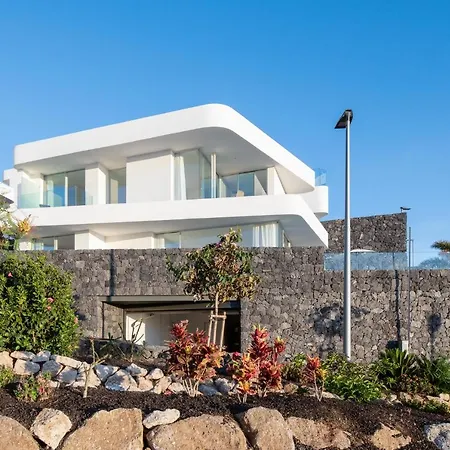 Karat Ibardin Rokabella Costa Adeje (Tenerife)