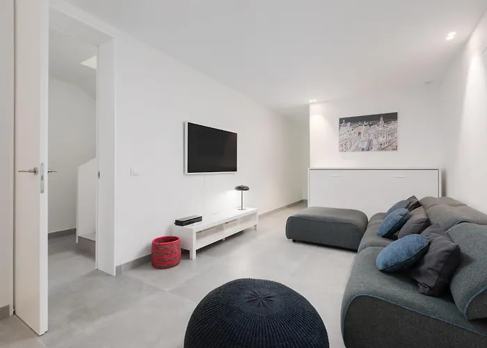 Villa Karat Ibardin Rokabella