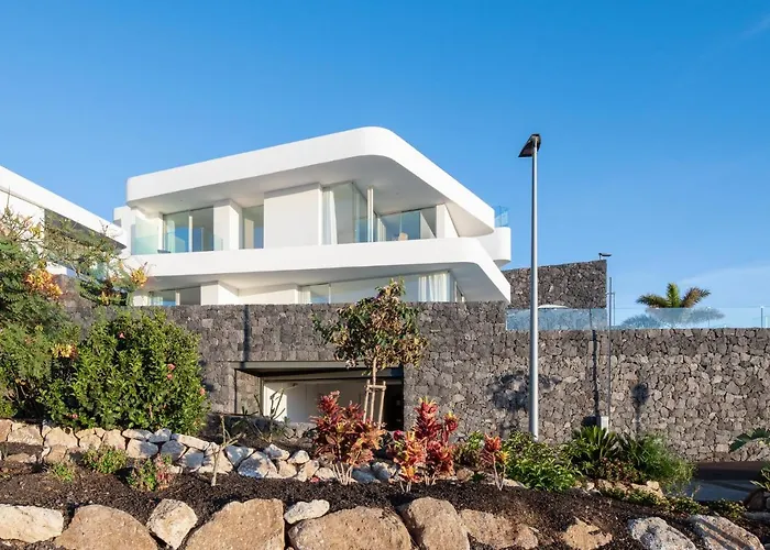 Karat Ibardin Rokabella Costa Adeje (Tenerife)